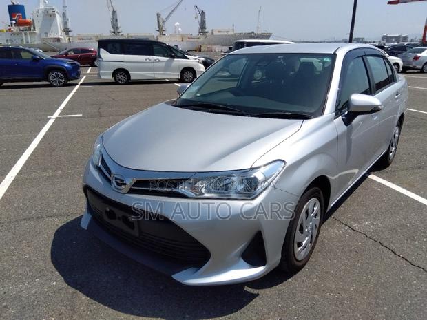 Toyota Axio 2021 Silver