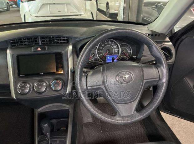 Toyota Corolla Fielder 2021 Black