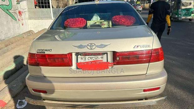 Toyota Premio 2001 Silver