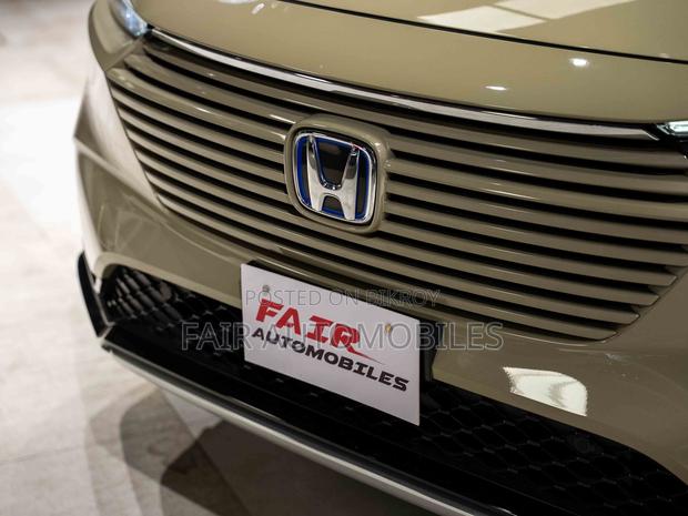 Honda Vezel 2022 Beige