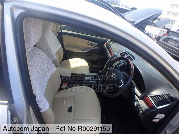 Toyota Allion 2019 Silver