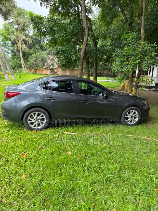 Mazda Axela SV Premium 2014 Gray