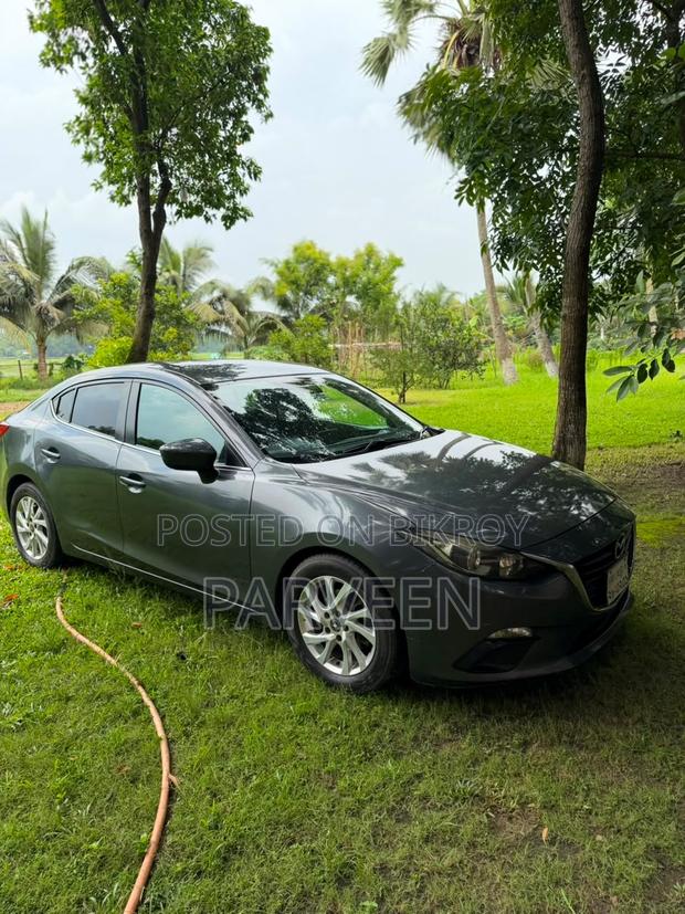 Mazda Axela SV Premium 2014 Gray