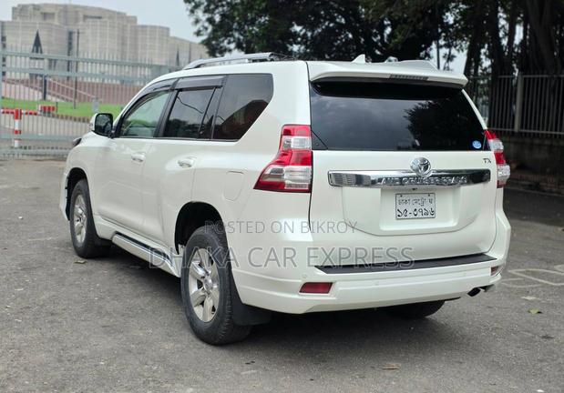 Toyota Land Cruiser Prado 2016 Pearl