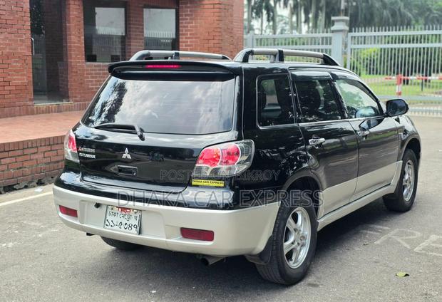 Mitsubishi Outlander 2.4 2003 Black
