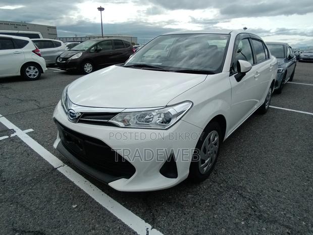 Toyota Axio 2021 White