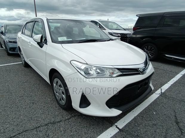 Toyota Axio 2021 White