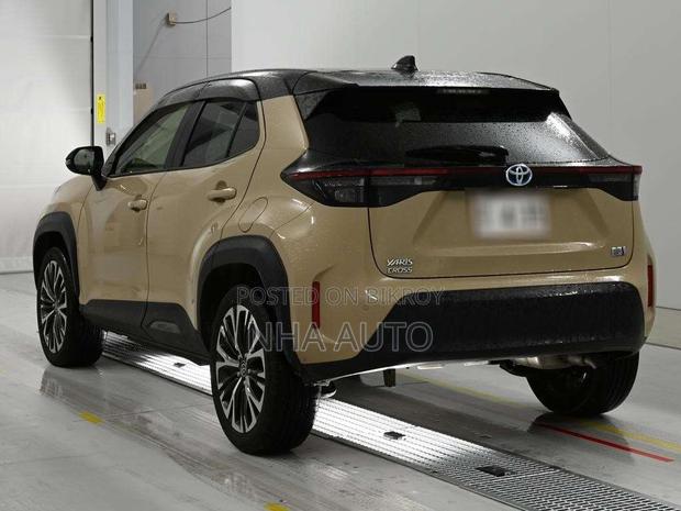 Toyota Yaris Cross 2021 Beige