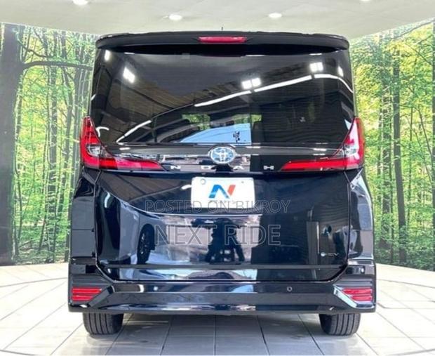 New Toyota Noah Hybrid S-Z 2WD 7-Seater 2026 Black