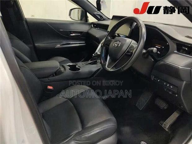 Toyota Harrier 2021 Pearl