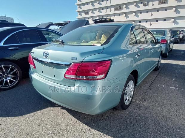 Toyota Premio 1.5 FWD 2020 Green