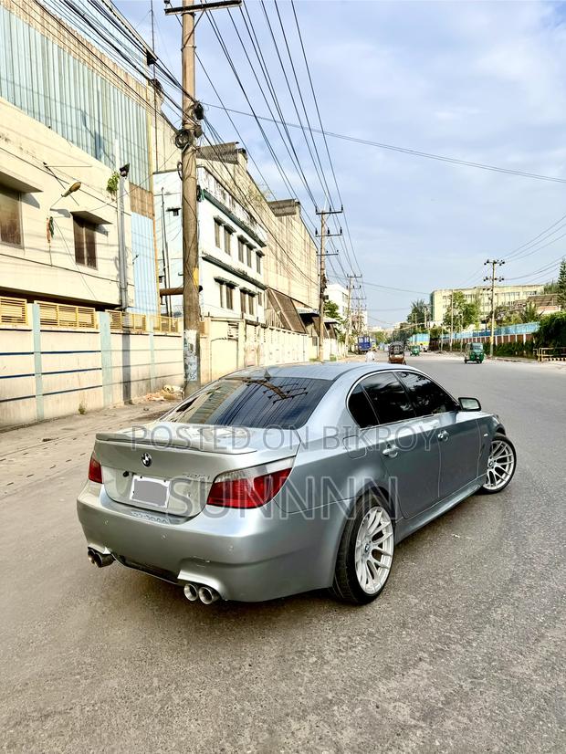 BMW 525i 2005 Silver