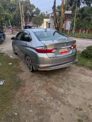 Honda Grace 2015 Gray for sale