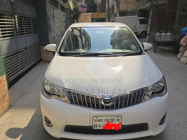 Toyota Axio 2013 White