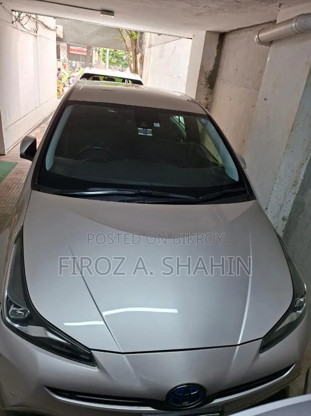 Toyota Prius 2019 Silver