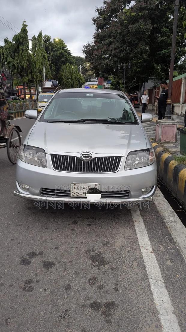 Toyota Corolla 2004 Silver