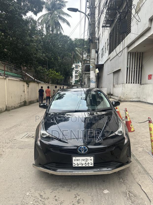 Toyota Prius 2018 Black