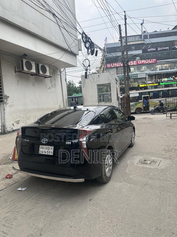 Toyota Prius 2018 Black