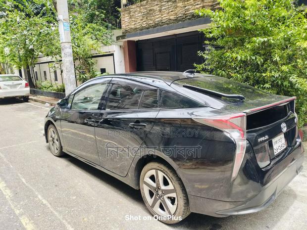Toyota Prius 2018 Black