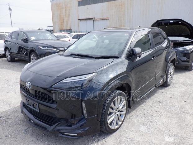 Toyota Yaris Cross 2021 Black