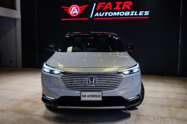 Honda Vezel 2021 Pearl