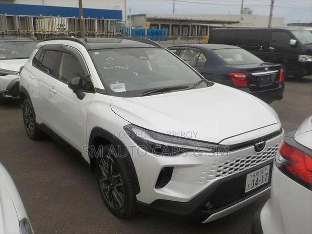 Toyota Corolla Cross 2025 Pearl