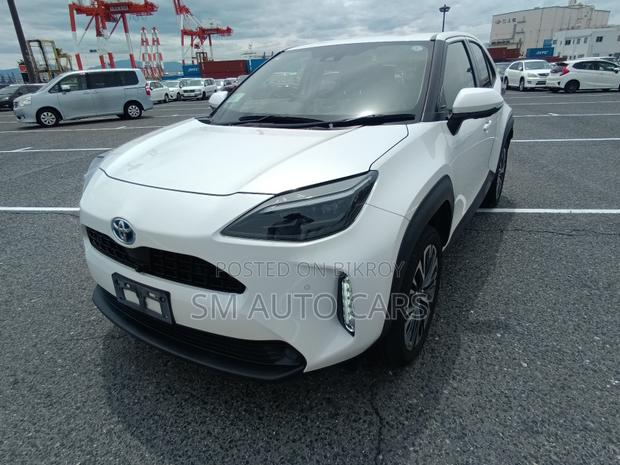 Toyota Yaris Cross 1.5 Hybrid FWD 2021 Pearl