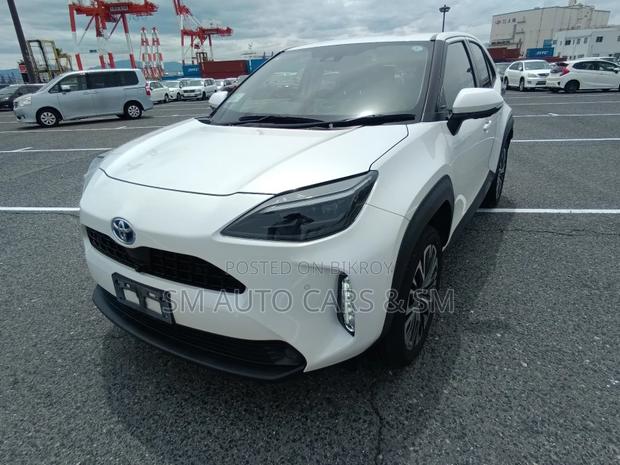 Toyota Yaris Cross 1.5 Hybrid FWD 2021 Pearl