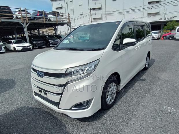 Toyota Noah 1.8 FWD Hybrid (7 Seater) 2021 Pearl