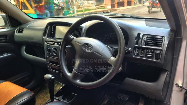 Toyota Probox 2012 Silver