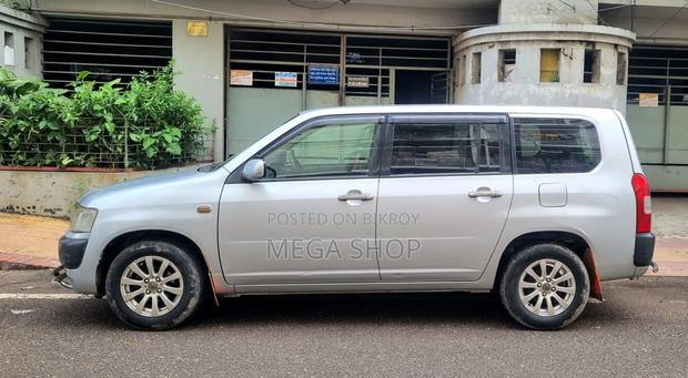 Toyota Probox 2012 Silver