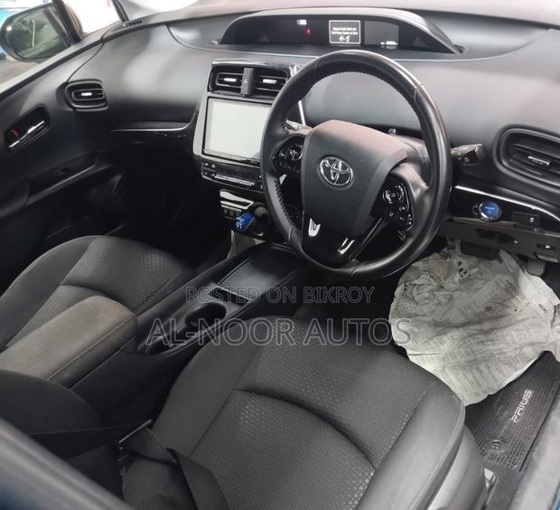 Toyota Prius 2020 Blue