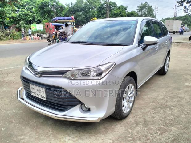 Toyota Corolla Fielder 2016 Silver