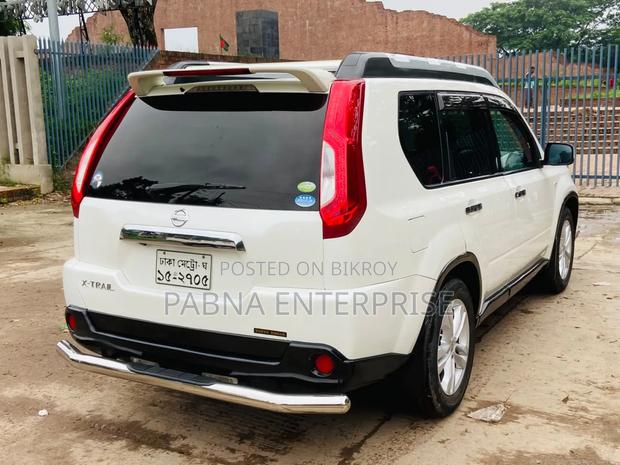 Nissan X-Trail 2011 Pearl