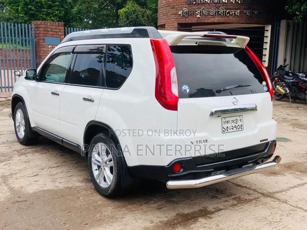 Nissan X-Trail 2011 Pearl