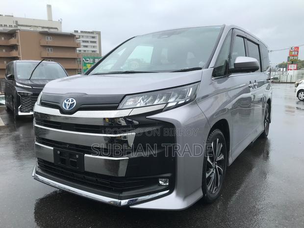 Toyota Noah 2022 Gray