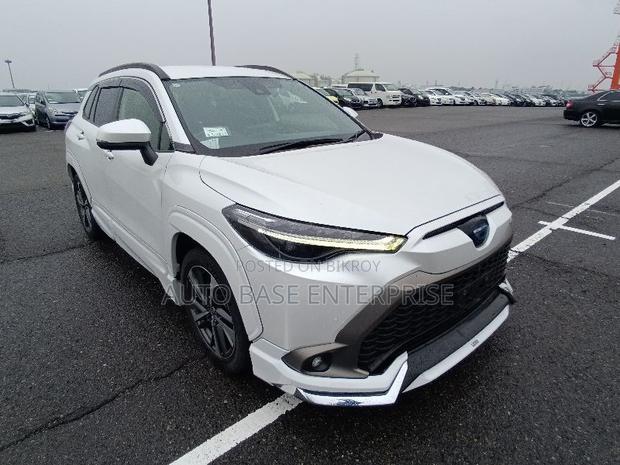 Toyota Corolla Cross 1.8 Hybrid FWD 2021 Pearl