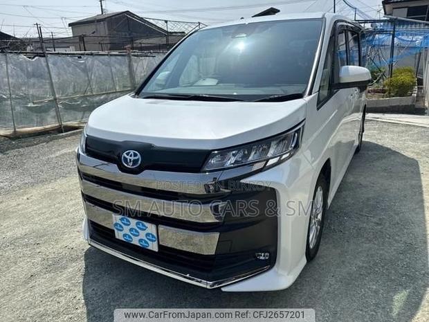 Toyota Noah 2023 Pearl