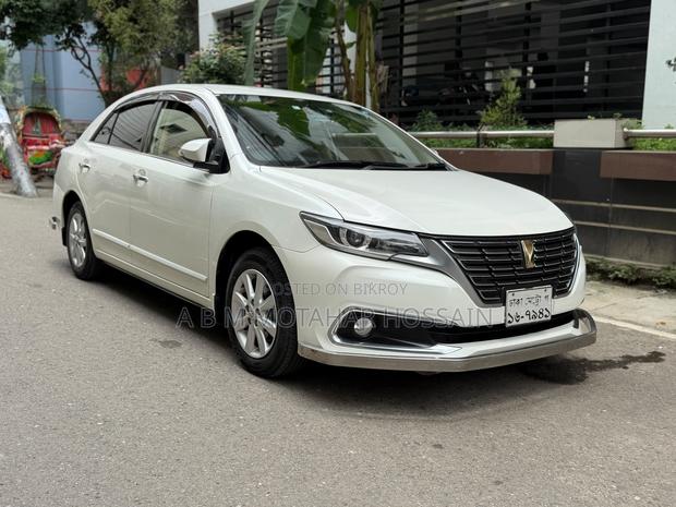 Toyota Premio 1.5 FWD 2020 Pearl