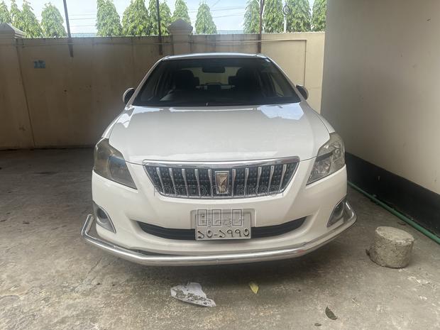 Toyota Premio 1.5 FWD 2012 White