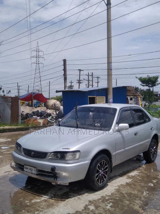 Toyota Corolla 1997 Silver