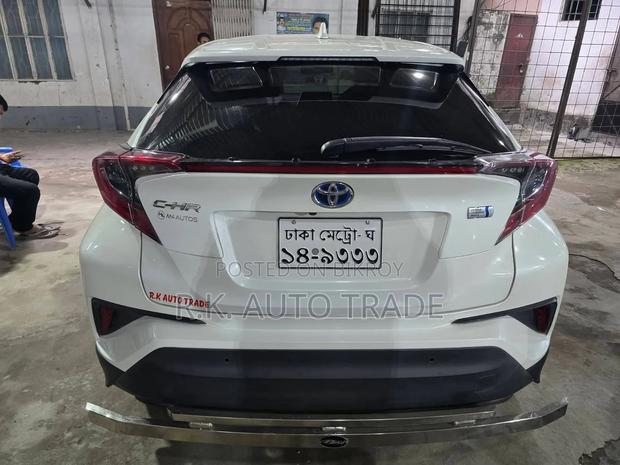 Toyota C-Hr 2019 Pearl