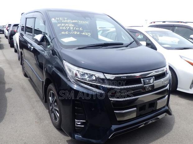 Toyota Noah 2.0 FWD (8 Seater) 2021 Matt Black