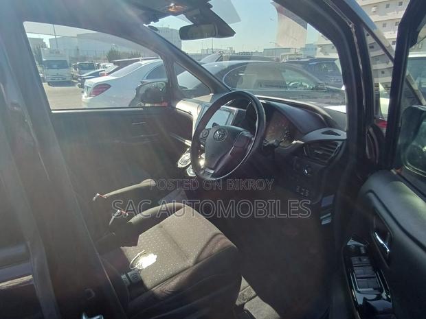 Toyota Noah 2.0 FWD (7 Seater) 2020 Maroon