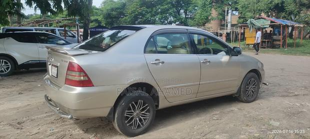 Toyota Corolla 2003 Gold