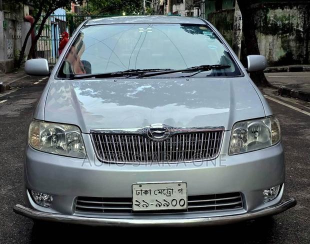 Toyota Corolla Sedan 2005 Silver