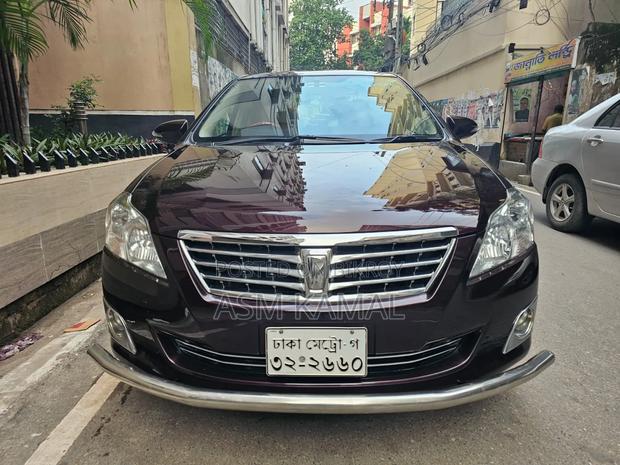 Toyota Premio 2015 Maroon