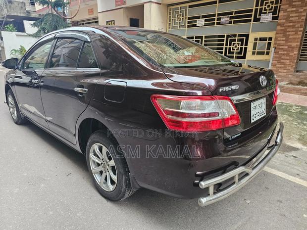 Toyota Premio 2015 Maroon