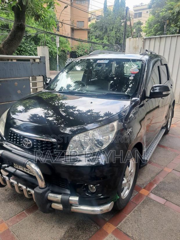 Toyota Rush 1.5 AWD 2011 Black