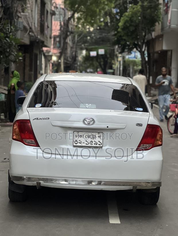 Toyota Axio 2011 White